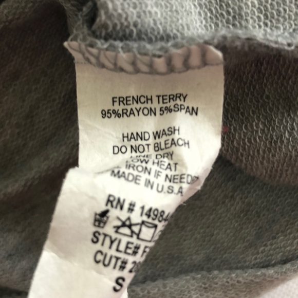 ✨PRICE DROP✨ Good vibes graphic sweatshirt - Picture 3 of 3